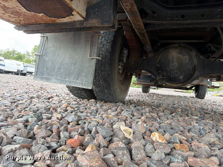 image for item YA4905 2015 Ford F750 Super Duty forestry bucket truck
