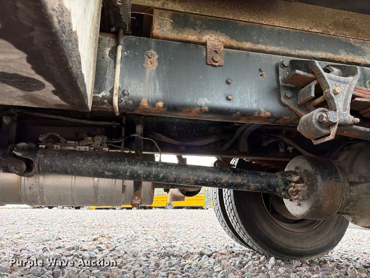 image for item YA4905 2015 Ford F750 Super Duty forestry bucket truck
