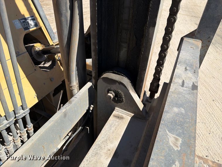 image for item YA4926 Caterpillar DP100 forklift