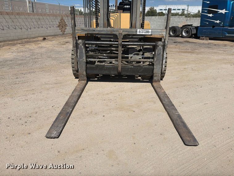 image for item YA4926 Caterpillar DP100 forklift