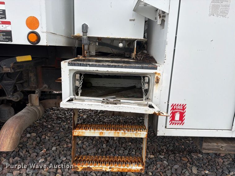 image for item YA4992 2015 Ford F750 Super Duty forestry bucket truck