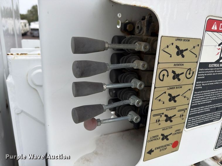 image for item YA4992 2015 Ford F750 Super Duty forestry bucket truck