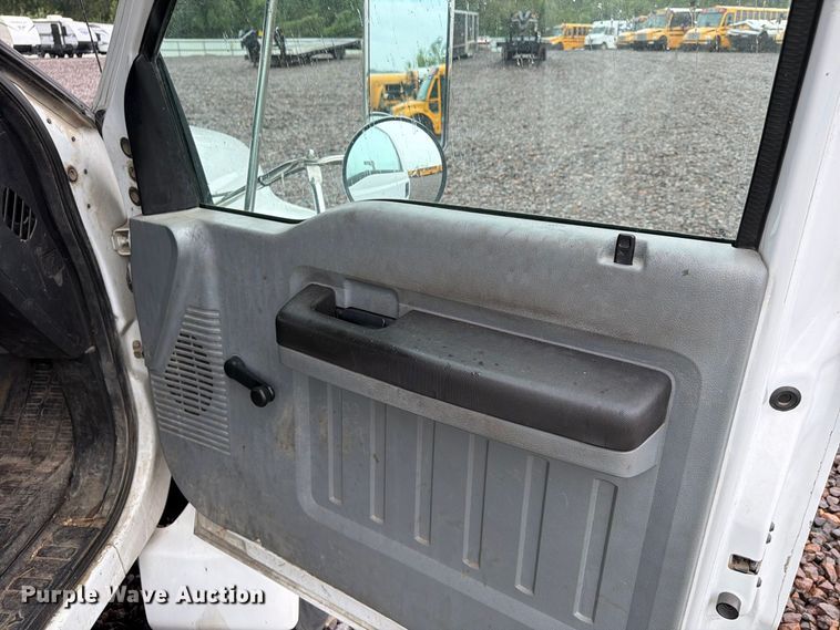 image for item YA4992 2015 Ford F750 Super Duty forestry bucket truck