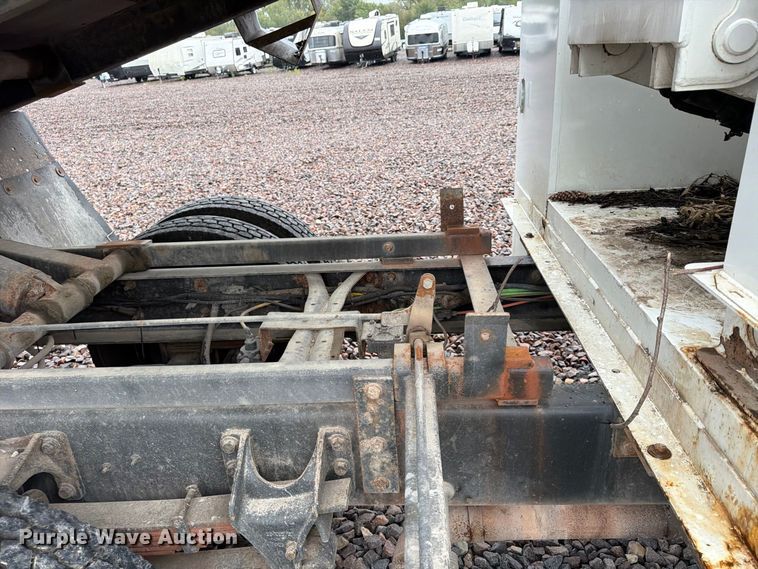 image for item YA4992 2015 Ford F750 Super Duty forestry bucket truck