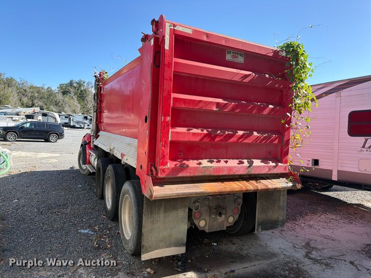 image for item YA5028 2022 Kenworth T880 dump truck