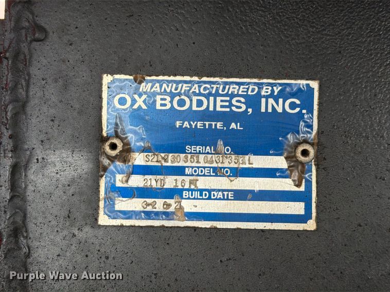 image for item YA5028 2022 Kenworth T880 dump truck