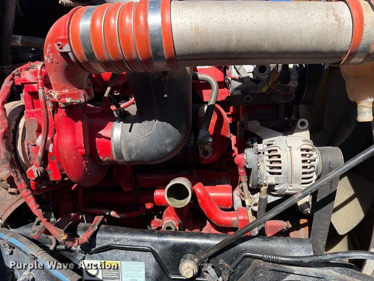 image for item YA5028 2022 Kenworth T880 dump truck