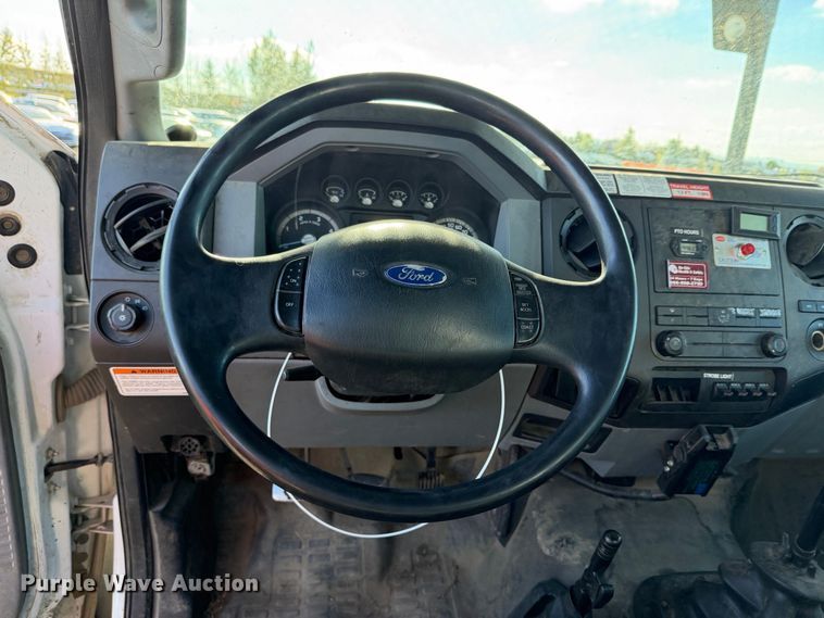 image for item YA5091 2015 Ford F750 Super Duty forestry bucket truck