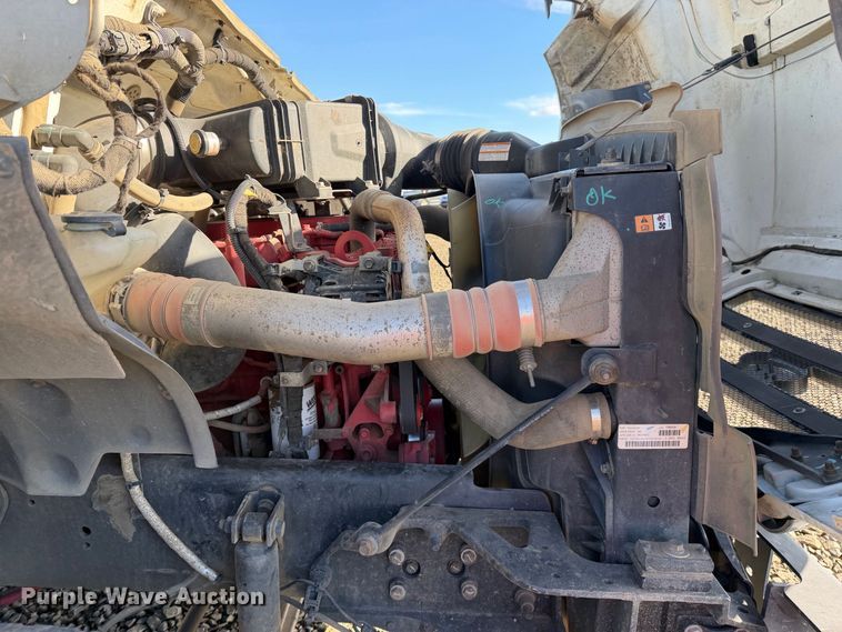 image for item YA5091 2015 Ford F750 Super Duty forestry bucket truck