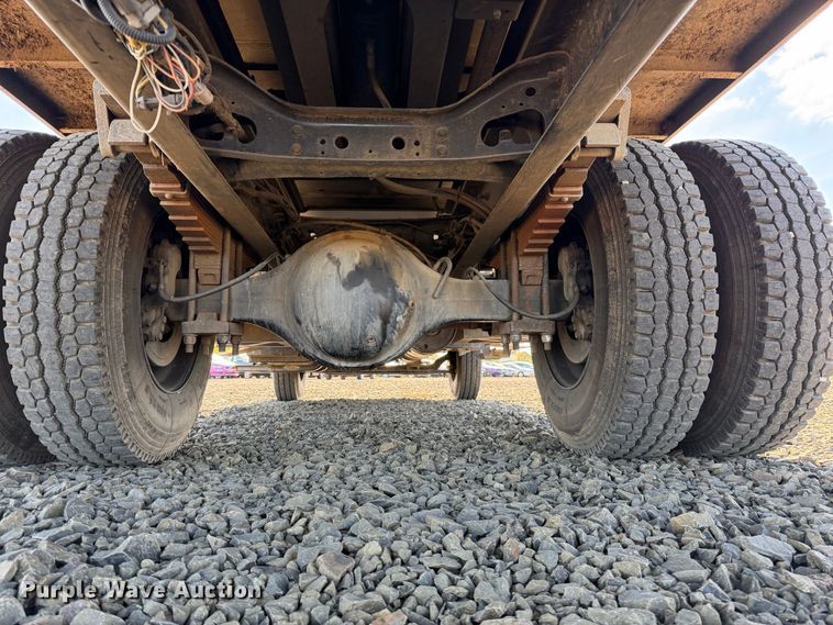 image for item YA5091 2015 Ford F750 Super Duty forestry bucket truck