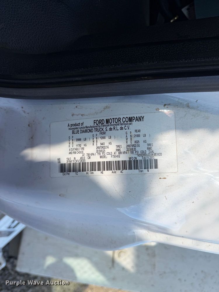 image for item YA5091 2015 Ford F750 Super Duty forestry bucket truck