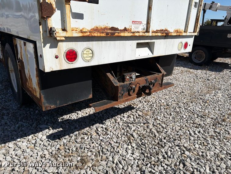 image for item YA5228 2015 Ford F750 Super Duty forestry bucket truck