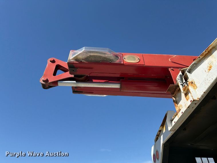 image for item YA5228 2015 Ford F750 Super Duty forestry bucket truck