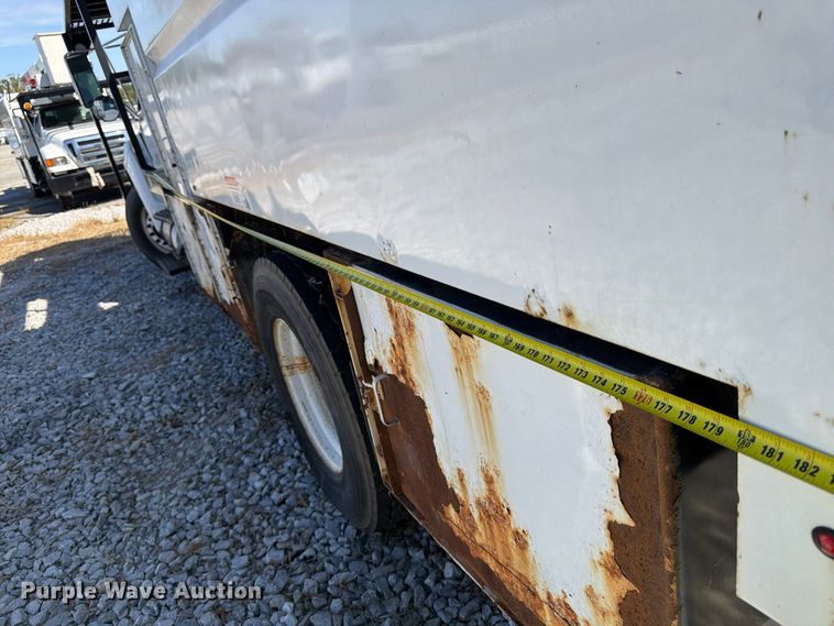 image for item YA5228 2015 Ford F750 Super Duty forestry bucket truck