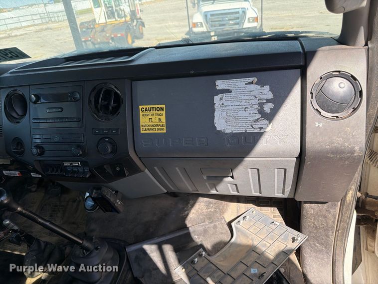 image for item YA5228 2015 Ford F750 Super Duty forestry bucket truck