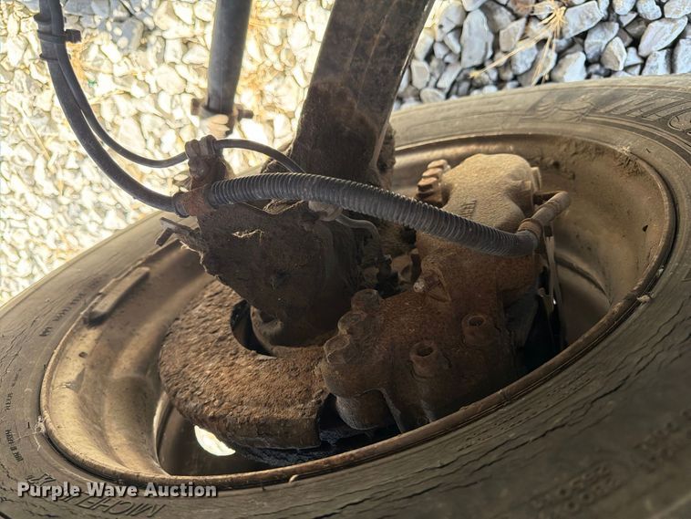 image for item YA5228 2015 Ford F750 Super Duty forestry bucket truck