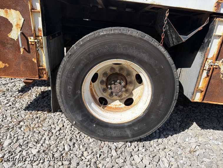 image for item YA5228 2015 Ford F750 Super Duty forestry bucket truck