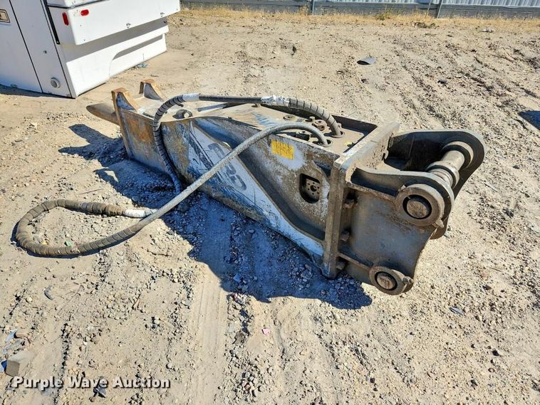 image for item YA5231 2025 Furukawa FX375 hammer