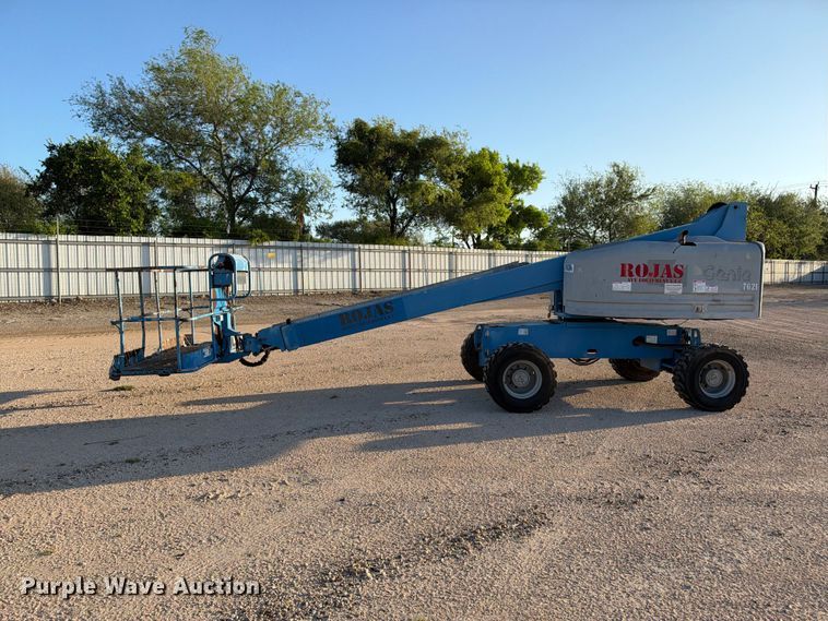 image for item YA5281 2016 Genie S-40 boom lift
