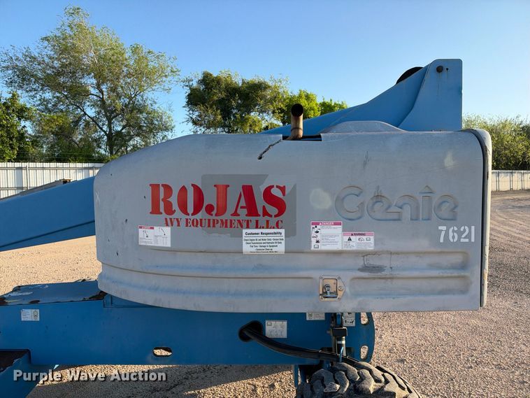 image for item YA5281 2016 Genie S-40 boom lift