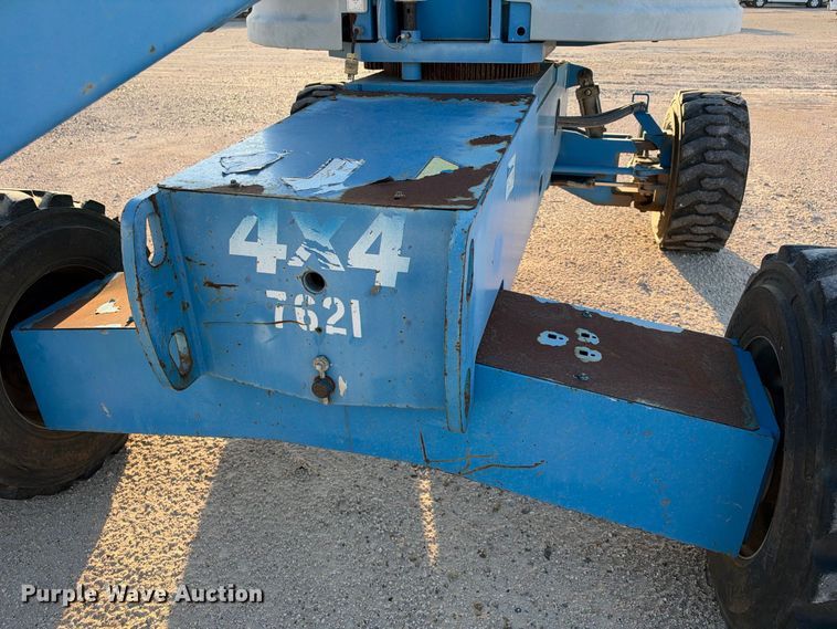 image for item YA5281 2016 Genie S-40 boom lift
