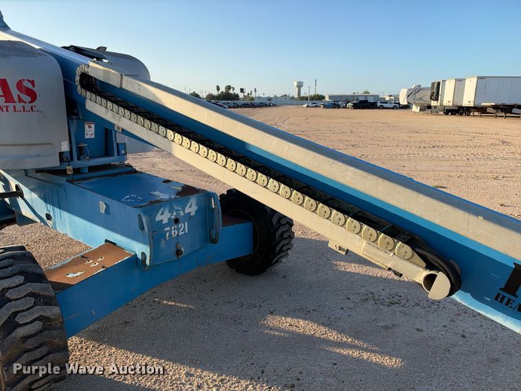 image for item YA5281 2016 Genie S-40 boom lift