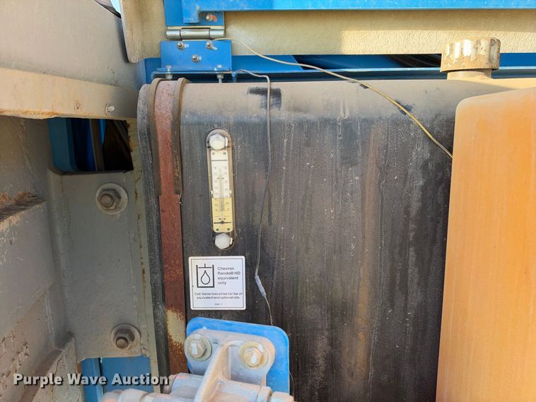 image for item YA5281 2016 Genie S-40 boom lift