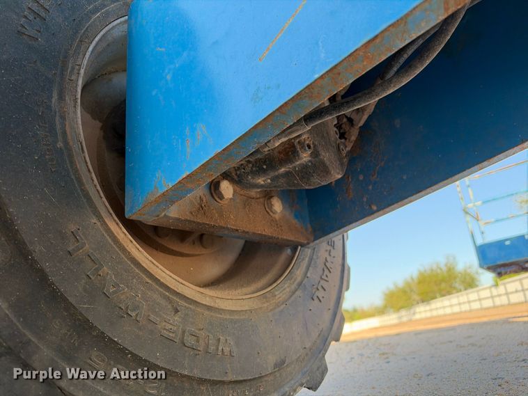 image for item YA5281 2016 Genie S-40 boom lift