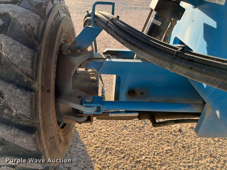 image for item YA5281 2016 Genie S-40 boom lift