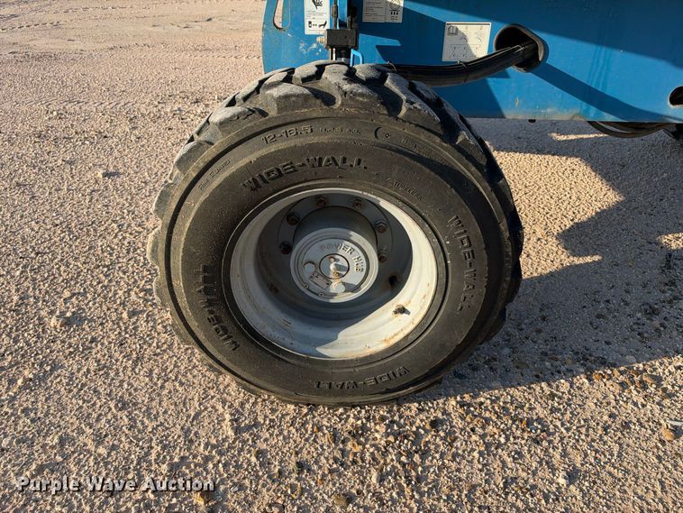 image for item YA5281 2016 Genie S-40 boom lift