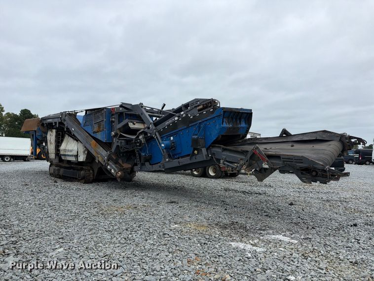 image for item YA5286 2023 Kleemann Mobirex 130 EVO2 impact crushing plant