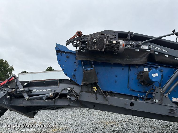 image for item YA5286 2023 Kleemann Mobirex 130 EVO2 impact crushing plant