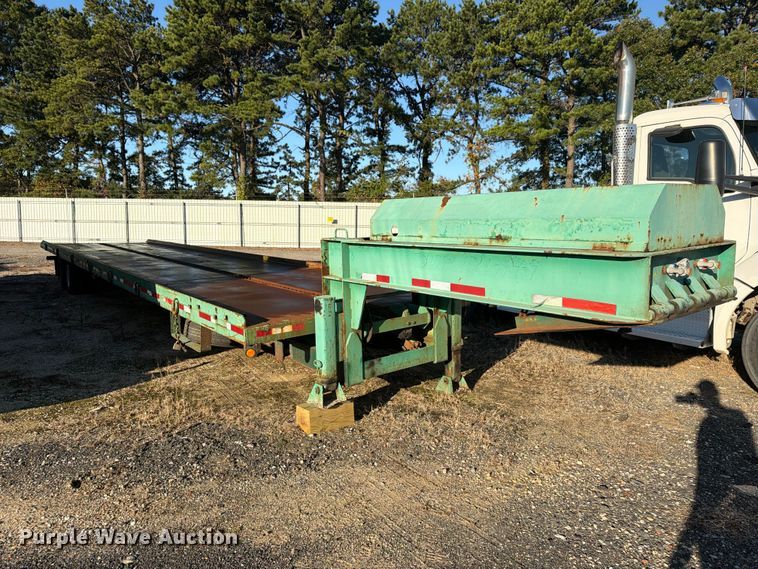 image for item YA5351 2006 Evaco Superline tilt deck equipment trailer