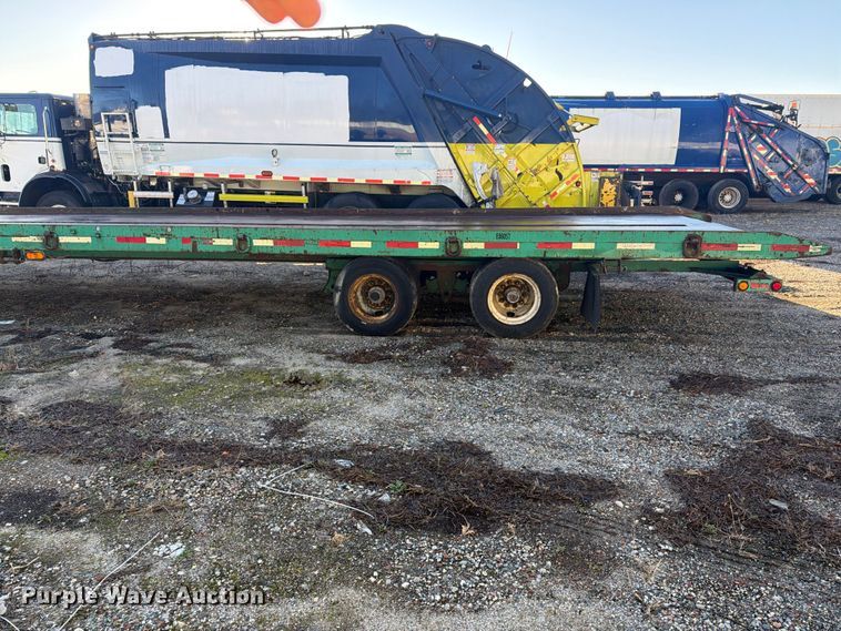 image for item YA5351 2006 Evaco Superline tilt deck equipment trailer