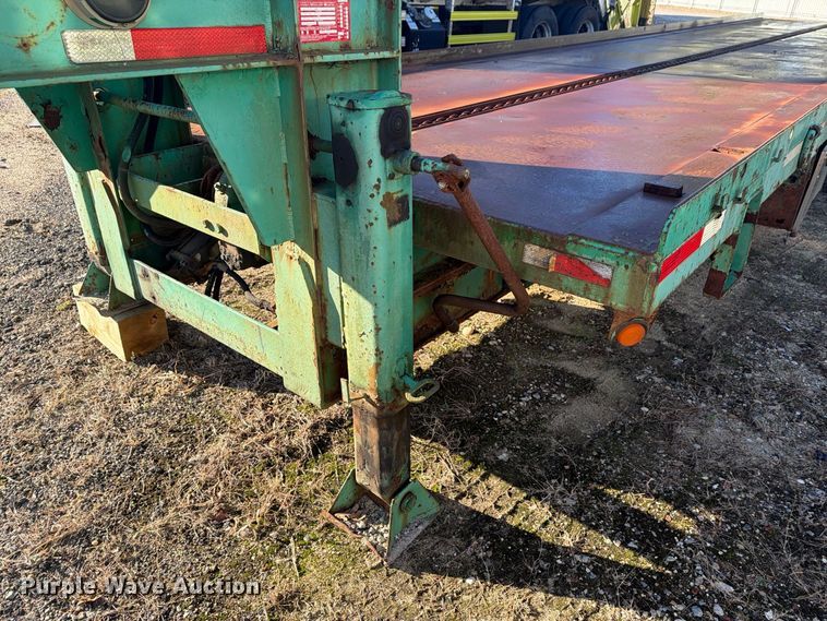 image for item YA5351 2006 Evaco Superline tilt deck equipment trailer