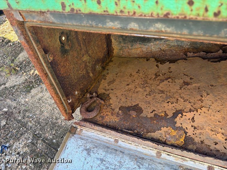 image for item YA5351 2006 Evaco Superline tilt deck equipment trailer