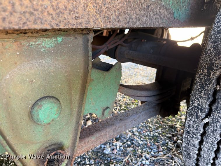 image for item YA5351 2006 Evaco Superline tilt deck equipment trailer