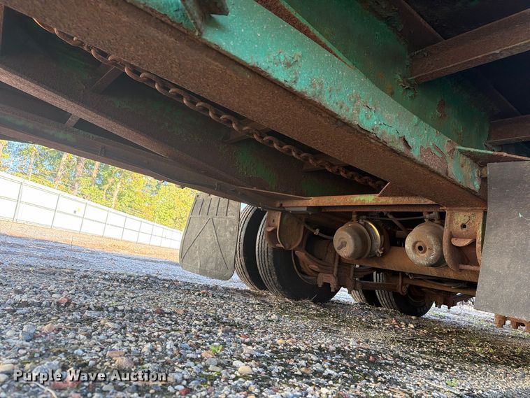 image for item YA5351 2006 Evaco Superline tilt deck equipment trailer