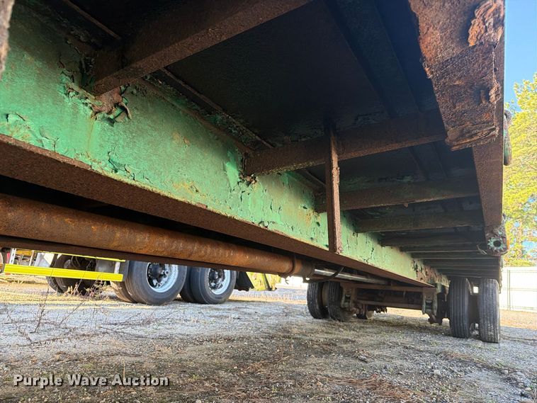 image for item YA5351 2006 Evaco Superline tilt deck equipment trailer