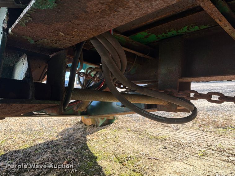 image for item YA5351 2006 Evaco Superline tilt deck equipment trailer
