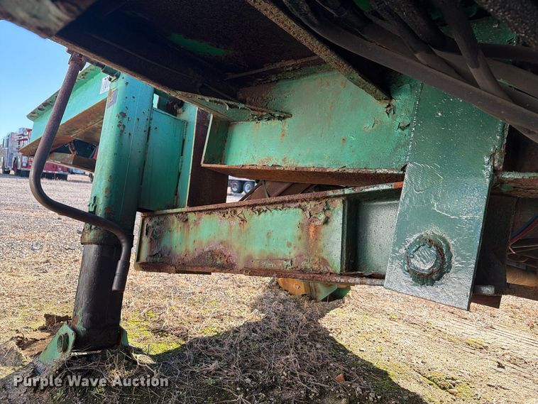 image for item YA5351 2006 Evaco Superline tilt deck equipment trailer