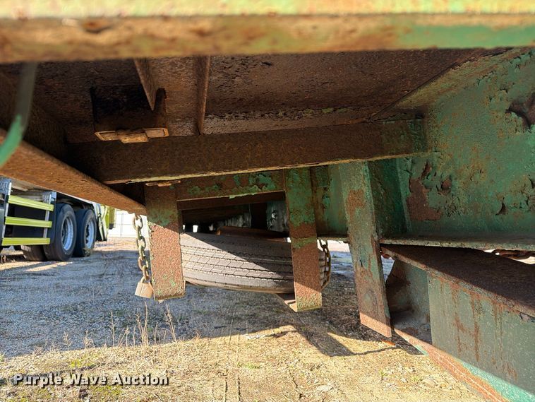 image for item YA5351 2006 Evaco Superline tilt deck equipment trailer