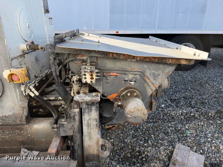 image for item YA5360 KCP concrete pump