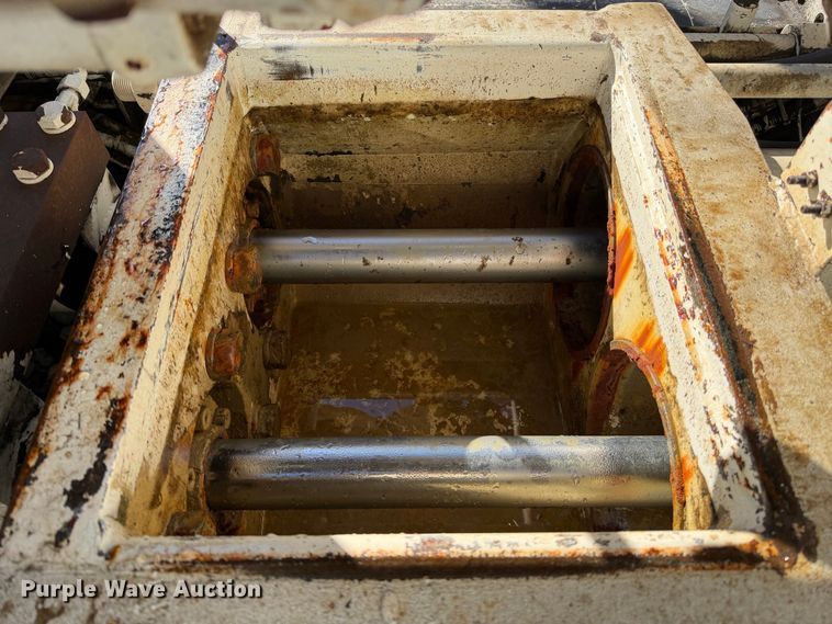 image for item YA5360 KCP concrete pump