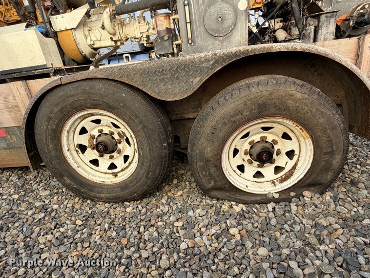 image for item YA5360 KCP concrete pump