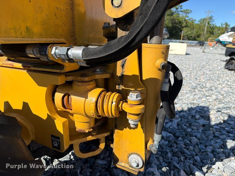image for item YA5435 2021 Vermeer PTX42 trencher