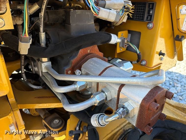 image for item YA5435 2021 Vermeer PTX42 trencher