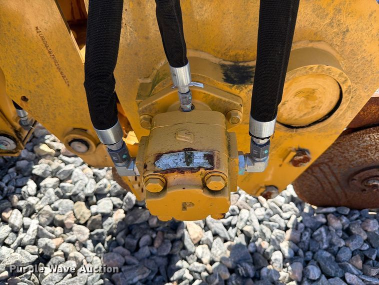 image for item YA5436 2021 Vermeer PTX40 trencher