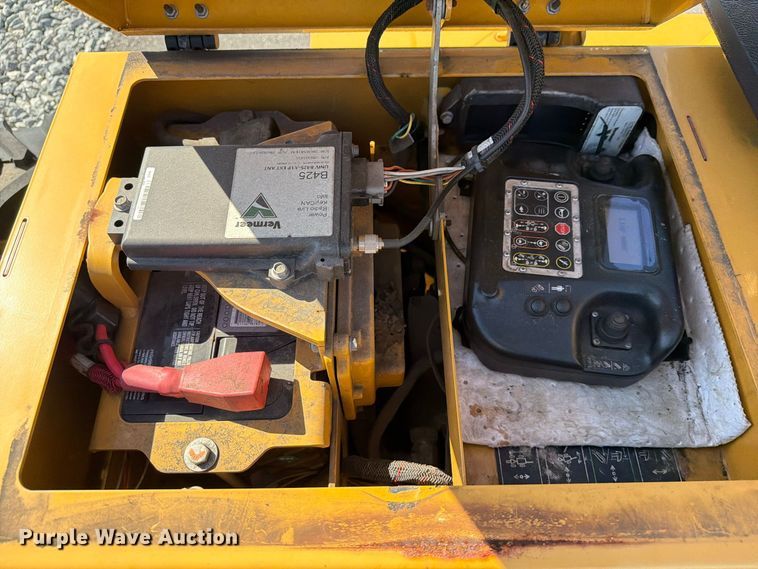 image for item YA5442 2021 Vermeer PTX40 trencher