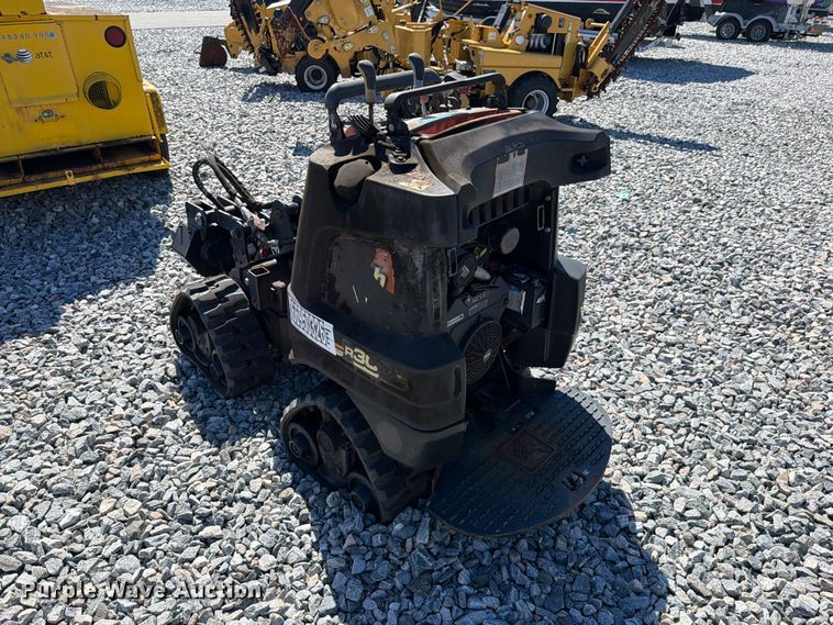 image for item YA5444 2013 Ditch Witch R30 cable plow